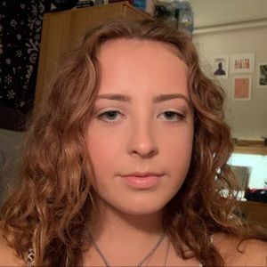 Meet your Posher, Lucy